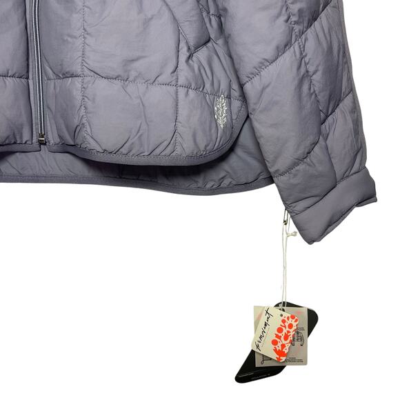 NWT FREE PEOPLE Women’s Rainbow Chevron Striped Pippa Puffer Jacket - Picture 5 of 8